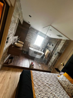 Appartement luxueux design architecte 80m2 tout équipés 2 niveaux